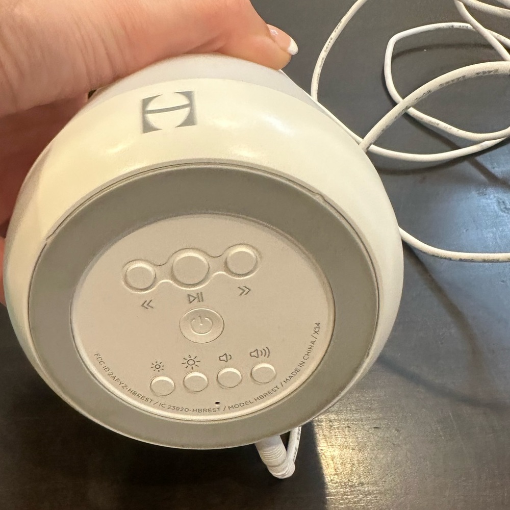 Hatch Rest Sound Machine - Picture 3 of 4